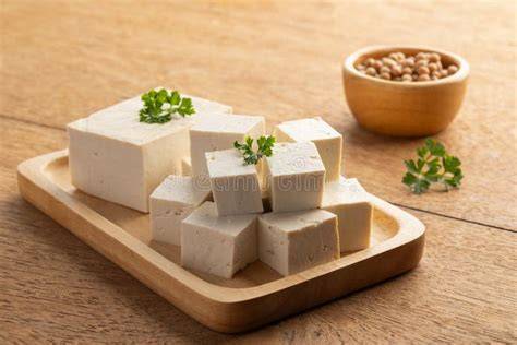 Tofu cortado en dados