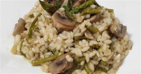 Arroz cremoso con espárragos trigueros