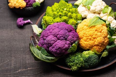 Tipos de coliflor (blanca, morada, amarilla)