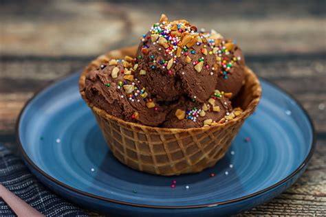 Variedad de helados de chocolate