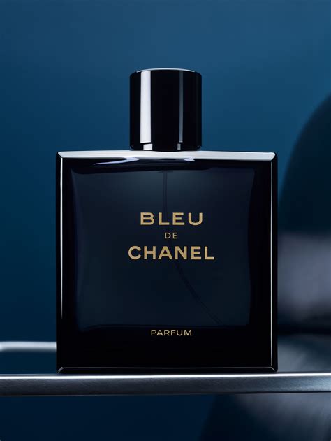 Pirámide olfativa de Bleu de Chanel