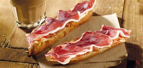 Infografía: por qué no mezclar café y zumo con tostada de jamón
