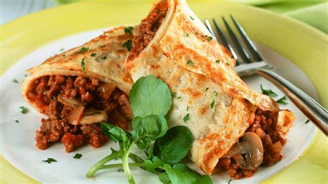 Crepes rellenos de pisto de verduras
