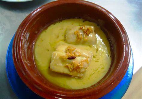 Bacalao al pil pil en cazuela de barro