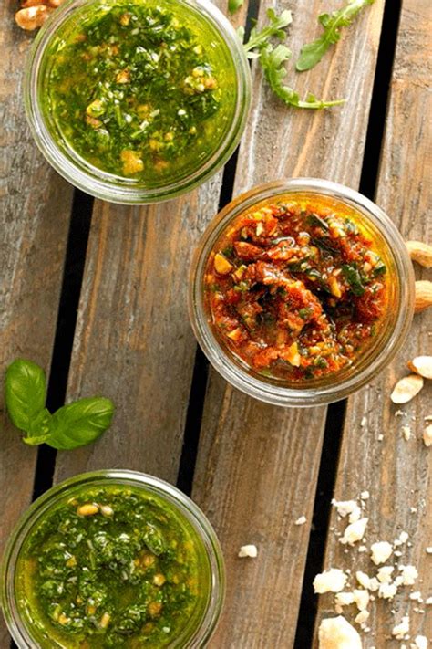 Variedad de pestos para pasta