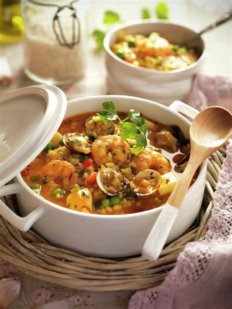 Arroz con chirlas y langostinos
