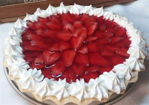 Tarta de frutillas terminada