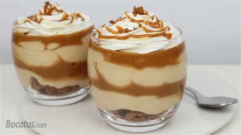 Vasitos de cheesecake con dulce de leche