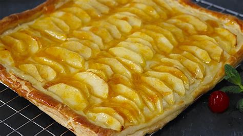 Tarta de manzana con hojaldre y crema