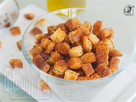 Picatostes para ensaladas y cremas