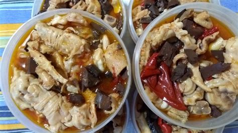 Menudillos de cordero cortados y preparados