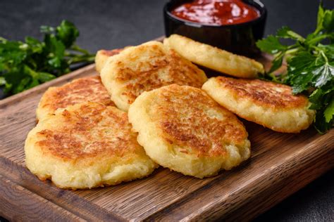Ingredientes para tortitas de papa veganas