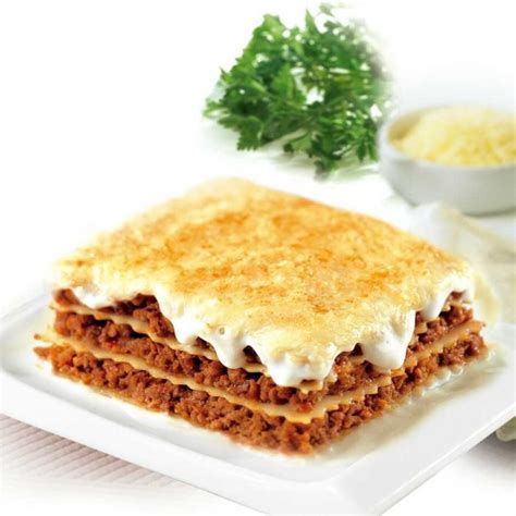 Lasaña con bechamel y boloñesa