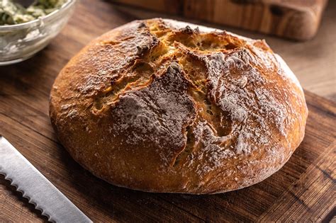 Hogaza de pan de espelta integral casero
