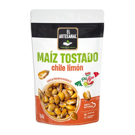 Maíz tostado con limón y chile en un bol