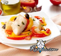 Filetes de lubina enrollados con gambones