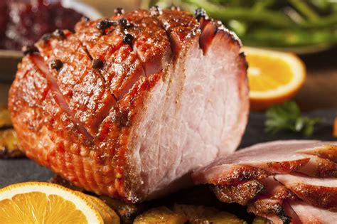 Jamón asado con glaseado dulce