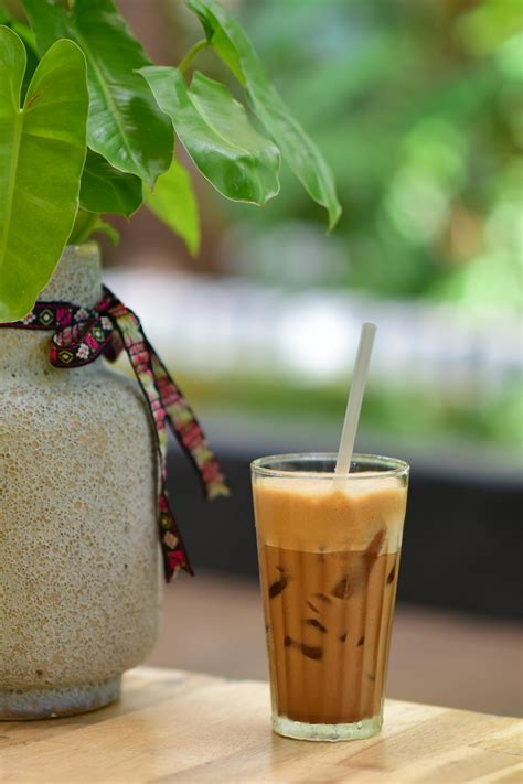 Café Botánico con decoración vegetal