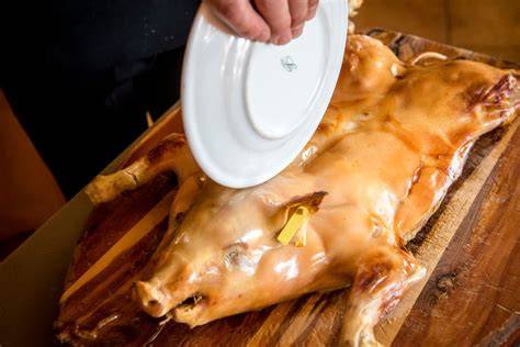 Preparación de cochinillo en bolsas para Varoma