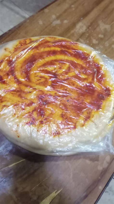 Pizza de papa lista para hornear