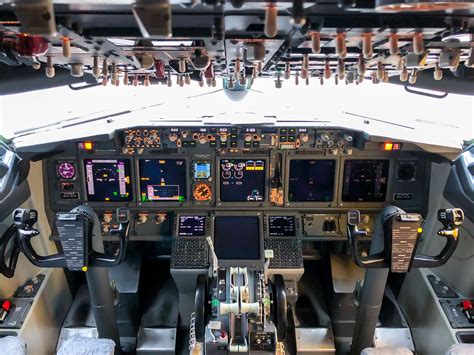 Primeros sistemas de radio en aeronaves