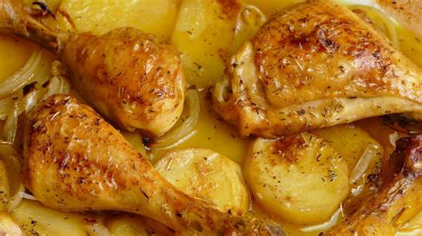 pollo asado al horno con patatas