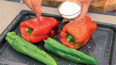 Pimientos en bandeja de horno