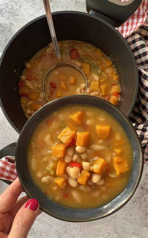 Guiso de alubias con calabaza y kombu