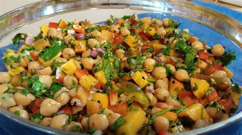 Ensalada de legumbres variadas