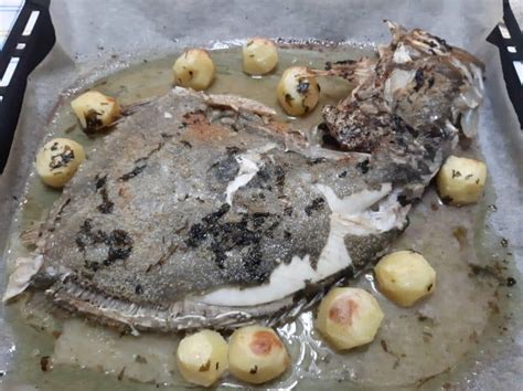Gallo de San Pedro al horno