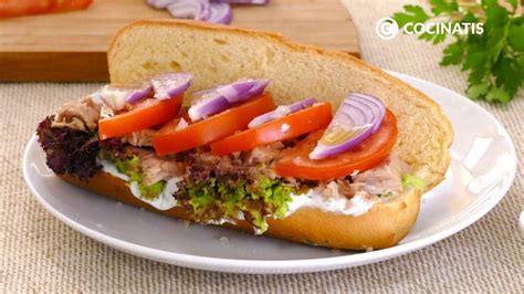Bocadillo de magreta y mayonesa