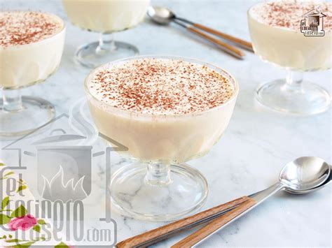 Ingredientes básicos para postres: leche condensada y nata