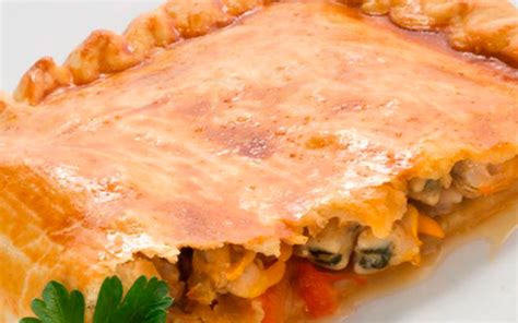Empanada gallega de berberechos