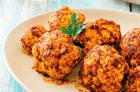 Coliflor entera adobada con mostaza de Dijon