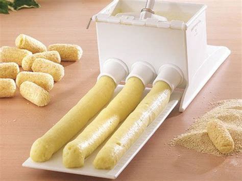 Utensilios de cocina para hacer croquetas