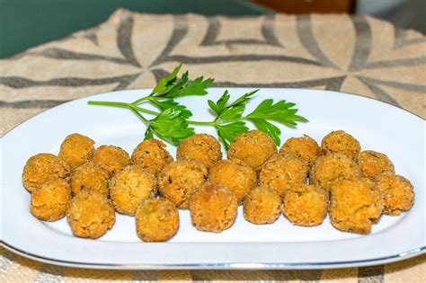 Aceitunas rebozadas servidas