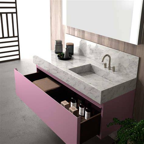 Mueble de baño moderno en tono berenjena con encimera de mármol