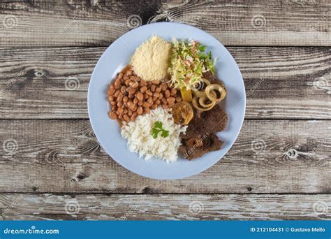 Plato de cocina tradicional casera