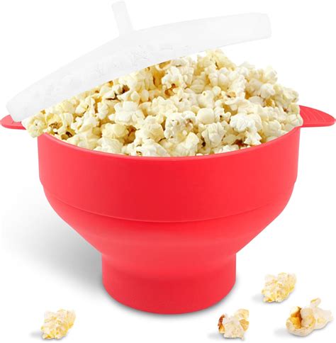 Recipiente de cristal con maíz para palomitas y aceite