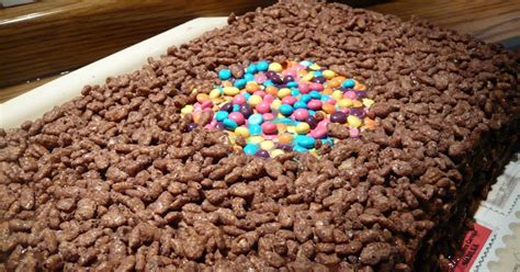 Tarta de Choco Krispis terminada y decorada