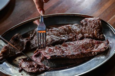 Entraña argentina, uno de los cortes emblemáticos de Locos x el Asado