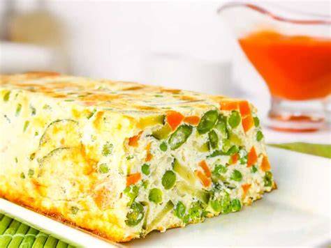 pastel de verduras casero recién horneado