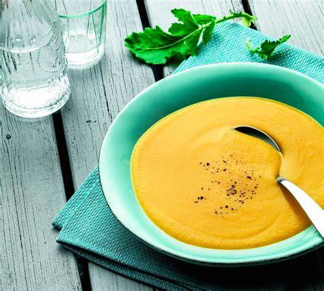 Crema de verduras en el vaso Thermomix