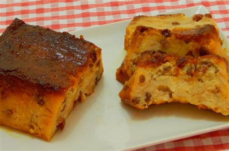 Torta de pan casera como postre