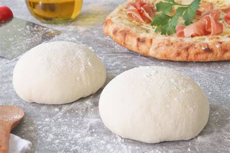 Ingredientes básicos para masa de pizza casera