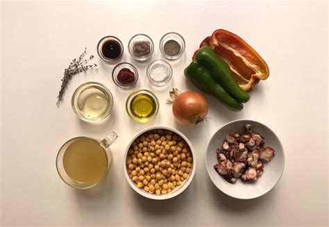 Ingredientes para guiso de pulpo con verduras