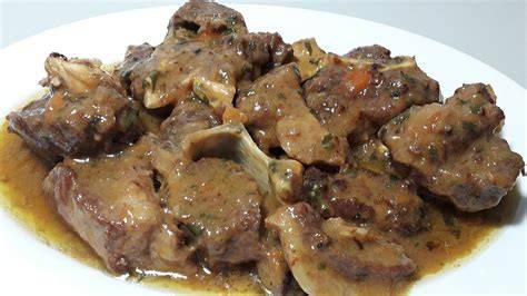 Cabrito guisado en olla