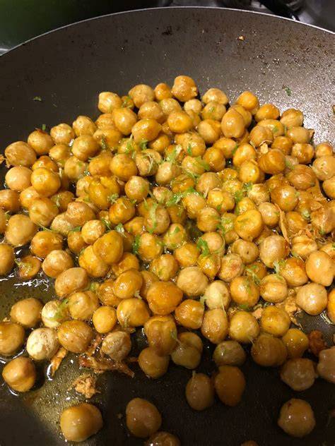 Garbanzos fritos con especias