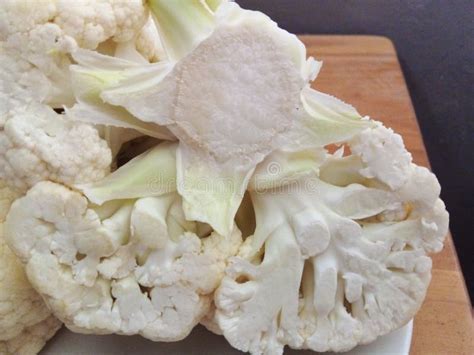 Coliflor fresca lista para cocinar