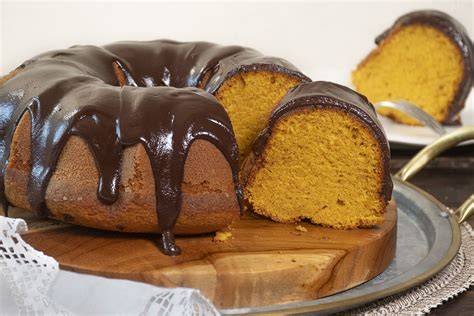 Bizcocho de maíz y chocolate con cobertura
